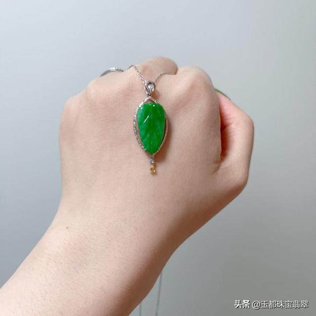 翡翠叶子知识,翡翠叶子图片-第3张图片-翡翠网 翡翠叶子知识,翡翠叶子图片-第3张图片-翡翠网