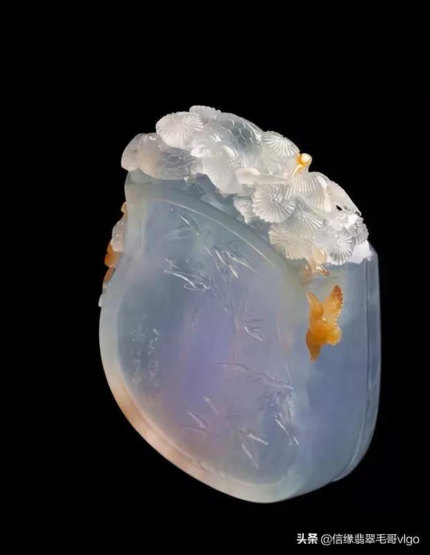 翡翠玉牌图案大全,翡翠雕刻鹿的牌子价格怎么样-第8张图片-翡翠网 翡翠玉牌图案大全,翡翠雕刻鹿的牌子价格怎么样-第8张图片-翡翠网