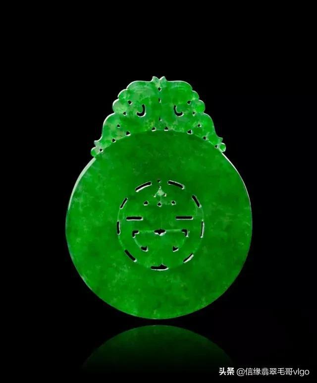 翡翠玉牌图案大全,翡翠雕刻鹿的牌子价格怎么样-第14张图片-翡翠网 翡翠玉牌图案大全,翡翠雕刻鹿的牌子价格怎么样-第14张图片-翡翠网