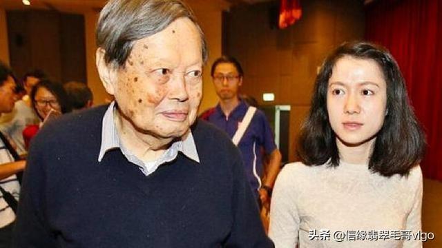 佩戴玉手镯的好处,结婚可以带翡翠手镯吗-第4张图片-翡翠网 佩戴玉手镯的好处,结婚可以带翡翠手镯吗-第4张图片-翡翠网