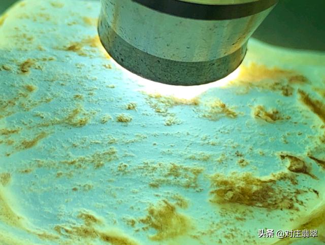 缅甸木那翡翠原石图片缅甸玉石矿区图片-第7张图片-翡翠网 缅甸木那翡翠原石图片缅甸玉石矿区图片-第7张图片-翡翠网