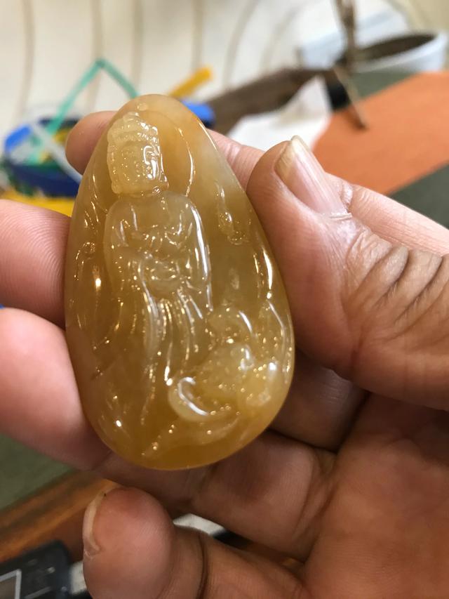 御见翡翠原石馆的简单介绍-第3张图片-翡翠网 御见翡翠原石馆的简单介绍-第3张图片-翡翠网