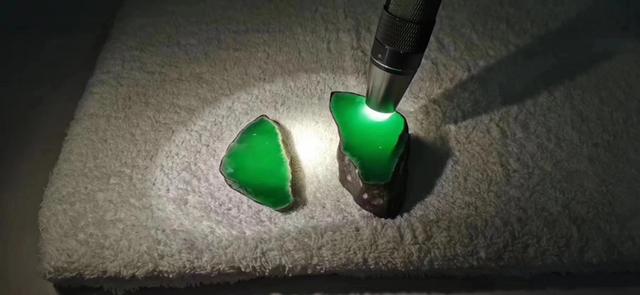 翡翠雪花棉能化开吗,油青雪花棉翡翠原石-第28张图片-翡翠网 翡翠雪花棉能化开吗,油青雪花棉翡翠原石-第28张图片-翡翠网