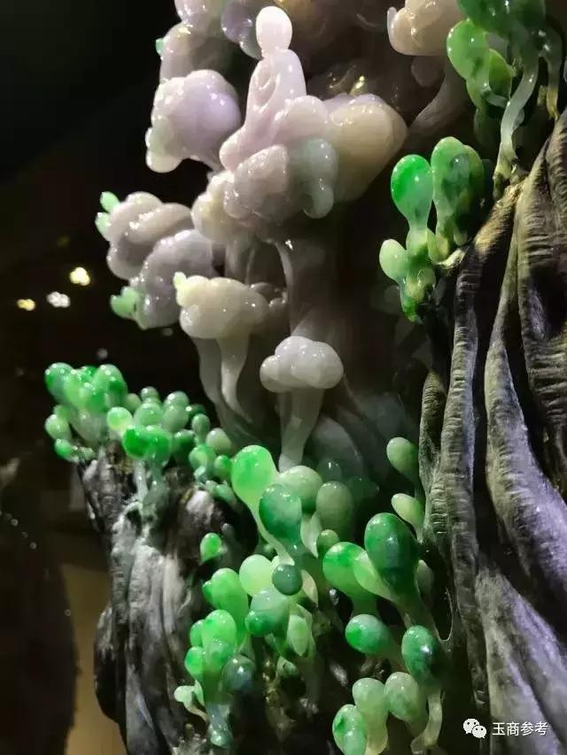 翡翠原石摆件图片翡翠摆件图片大全-第15张图片-翡翠网 翡翠原石摆件图片翡翠摆件图片大全-第15张图片-翡翠网