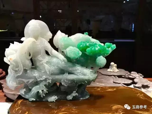 翡翠原石摆件图片翡翠摆件图片大全-第20张图片-翡翠网 翡翠原石摆件图片翡翠摆件图片大全-第20张图片-翡翠网