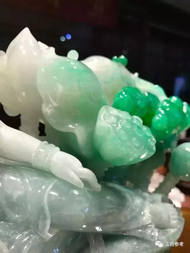 翡翠原石摆件图片翡翠摆件图片大全-第21张图片-翡翠网 翡翠原石摆件图片翡翠摆件图片大全-第21张图片-翡翠网