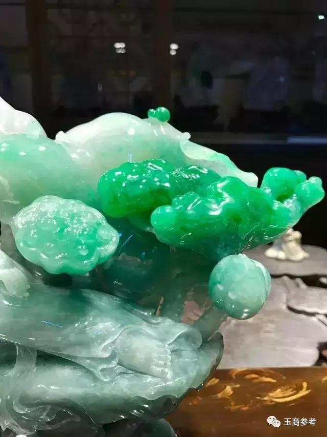 翡翠原石摆件图片翡翠摆件图片大全-第22张图片-翡翠网 翡翠原石摆件图片翡翠摆件图片大全-第22张图片-翡翠网