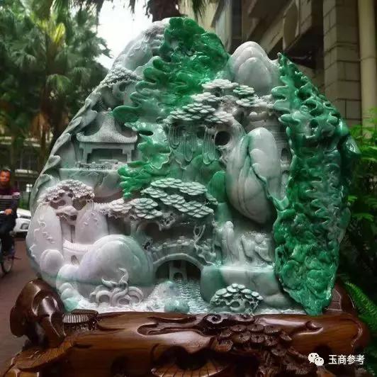 翡翠原石摆件图片翡翠摆件图片大全-第44张图片-翡翠网 翡翠原石摆件图片翡翠摆件图片大全-第44张图片-翡翠网