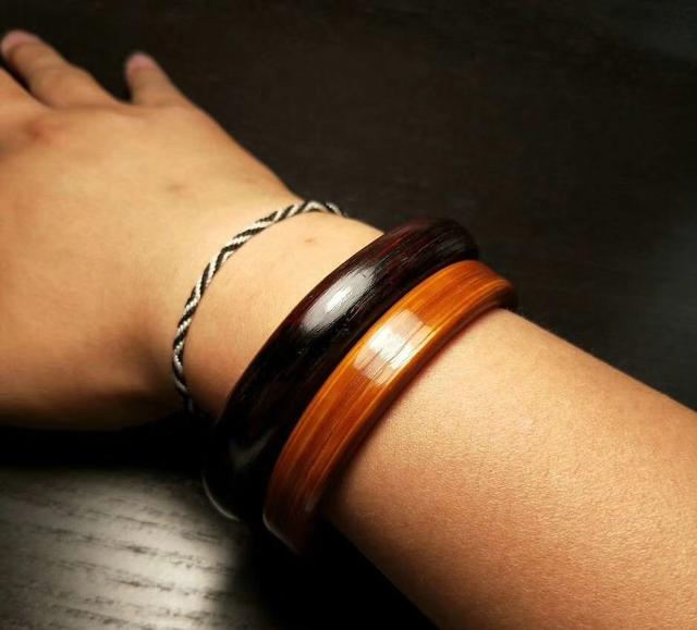 什么是鸡血藤手镯翡翠手镯藤条-第12张图片-翡翠网 什么是鸡血藤手镯翡翠手镯藤条-第12张图片-翡翠网