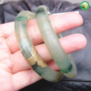 翡翠手镯和金手镯,翡翠千足金手镯-第2张图片-翡翠网 翡翠手镯和金手镯,翡翠千足金手镯-第2张图片-翡翠网