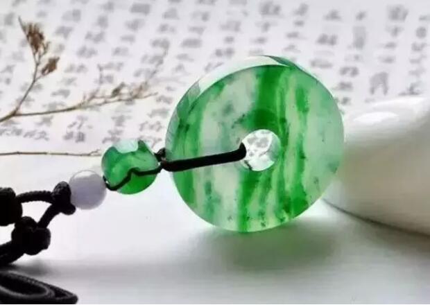 金丝种翡翠知识大全上海金丝种翡翠-第2张图片-翡翠网 金丝种翡翠知识大全上海金丝种翡翠-第2张图片-翡翠网