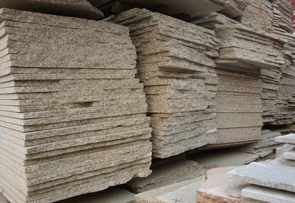 关于独山翡翠手镯价格的信息-第4张图片-翡翠网 关于独山翡翠手镯价格的信息-第4张图片-翡翠网