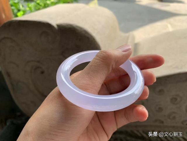 抚顺茄紫翡翠原石,茄紫翡翠手镯好看吗-第12张图片-翡翠网 抚顺茄紫翡翠原石,茄紫翡翠手镯好看吗-第12张图片-翡翠网