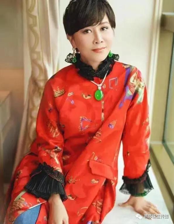 15春晚翡翠知识,玻璃种翡翠知识讲解-第4张图片-翡翠网 15春晚翡翠知识,玻璃种翡翠知识讲解-第4张图片-翡翠网