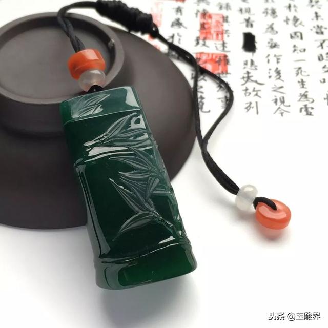 紫罗兰翡翠知识分享,冰种紫罗兰翡翠-第12张图片-翡翠网 紫罗兰翡翠知识分享,冰种紫罗兰翡翠-第12张图片-翡翠网