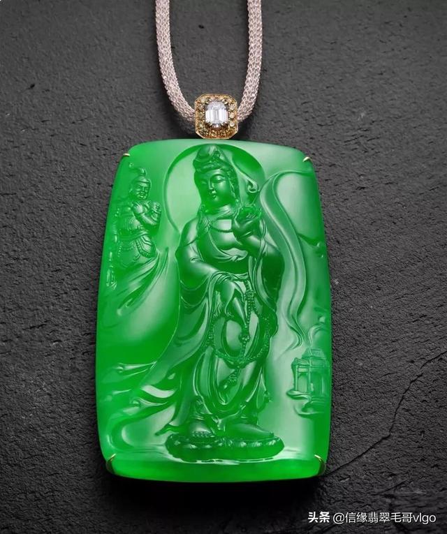 帝王绿翡翠知识视频帝王绿翡翠手镯鉴宝视频-第4张图片-翡翠网 帝王绿翡翠知识视频帝王绿翡翠手镯鉴宝视频-第4张图片-翡翠网
