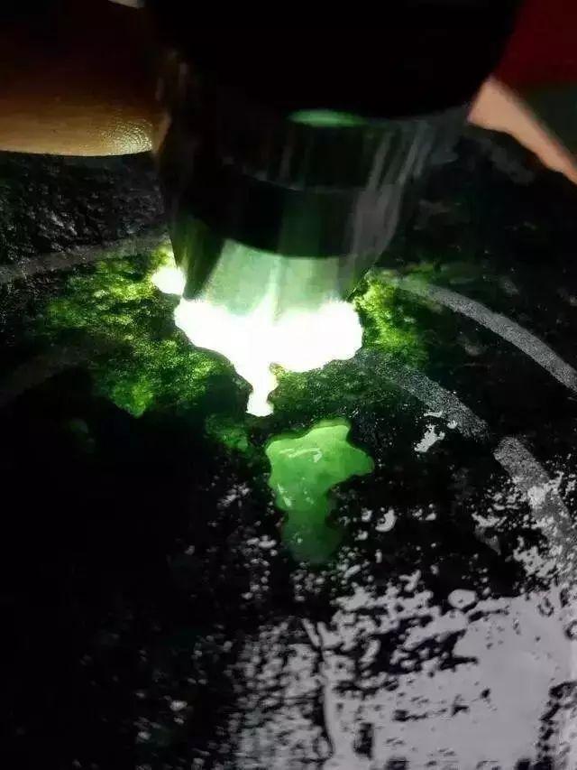 广东加工翡翠价格,广东四会翡翠-第7张图片-翡翠网 广东加工翡翠价格,广东四会翡翠-第7张图片-翡翠网