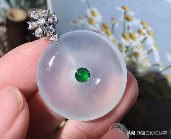 翡翠知识15问,翡翠问卡几是什么意思-第3张图片-翡翠网 翡翠知识15问,翡翠问卡几是什么意思-第3张图片-翡翠网