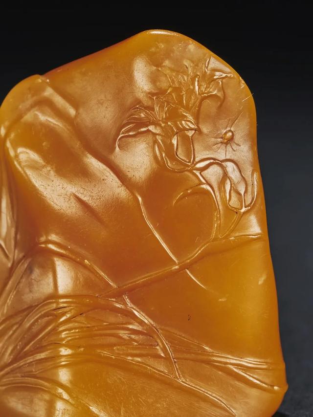 丹青翡翠价格的简单介绍-第11张图片-翡翠网 丹青翡翠价格的简单介绍-第11张图片-翡翠网