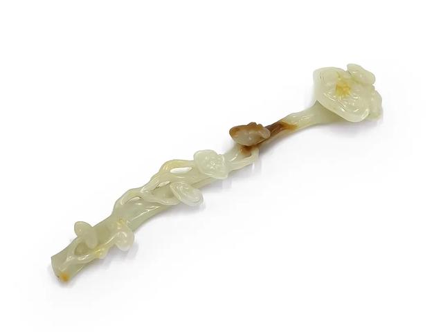 丹青翡翠价格的简单介绍-第26张图片-翡翠网 丹青翡翠价格的简单介绍-第26张图片-翡翠网