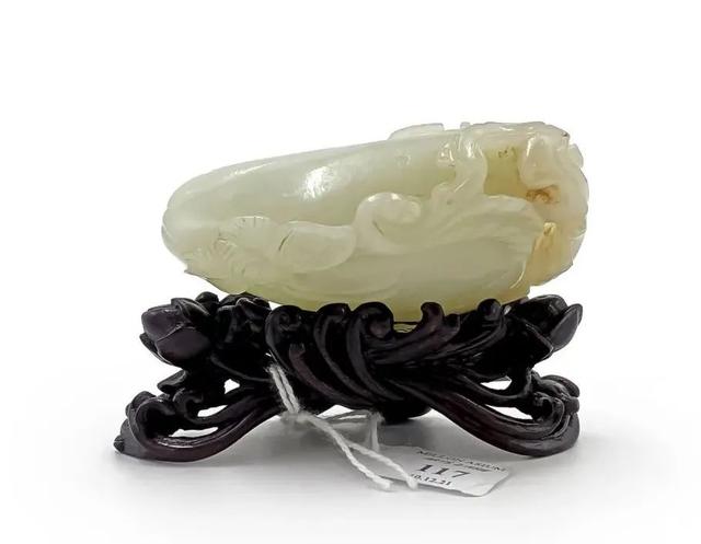 丹青翡翠价格的简单介绍-第27张图片-翡翠网 丹青翡翠价格的简单介绍-第27张图片-翡翠网