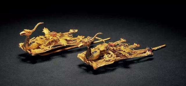 玉石翡翠知识翡翠的保养小知识-第7张图片-翡翠网 玉石翡翠知识翡翠的保养小知识-第7张图片-翡翠网