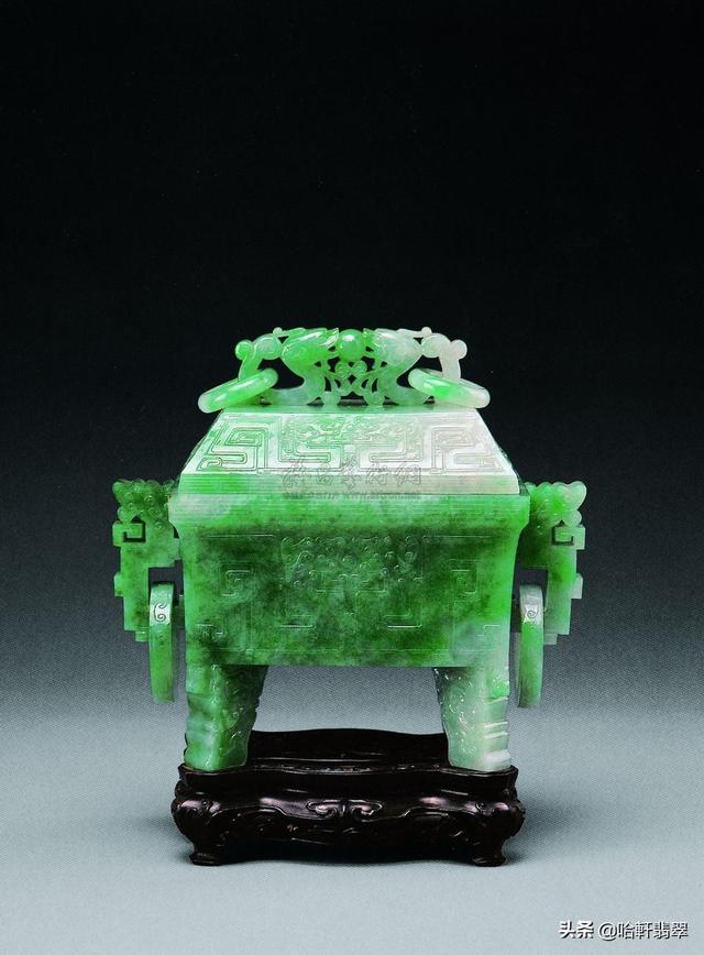 蝙蝠代表什么数字翡翠蝙蝠图片及价格-第10张图片-翡翠网 蝙蝠代表什么数字翡翠蝙蝠图片及价格-第10张图片-翡翠网