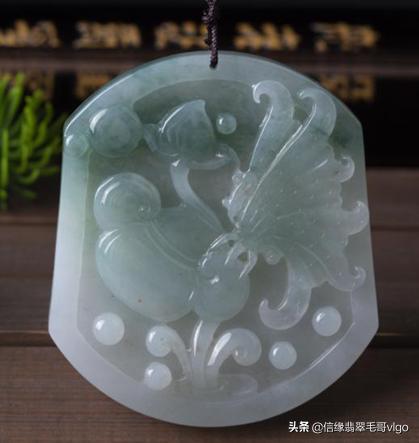 刻翡翠知识点翡翠可以刻字吗-第2张图片-翡翠网 刻翡翠知识点翡翠可以刻字吗-第2张图片-翡翠网