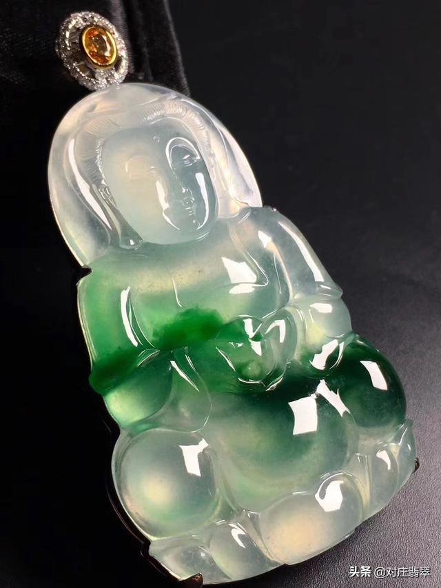 糯冰种翡翠吊坠多少钱,冰种翡翠吊坠一般价格-第11张图片-翡翠网 糯冰种翡翠吊坠多少钱,冰种翡翠吊坠一般价格-第11张图片-翡翠网