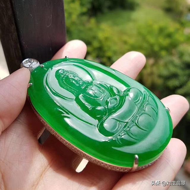 糯冰种翡翠吊坠多少钱,冰种翡翠吊坠一般价格-第14张图片-翡翠网 糯冰种翡翠吊坠多少钱,冰种翡翠吊坠一般价格-第14张图片-翡翠网