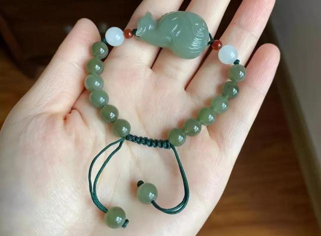 翡翠加宽手镯的简单介绍-第7张图片-翡翠网 翡翠加宽手镯的简单介绍-第7张图片-翡翠网