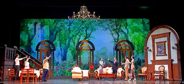 糯冰种翡翠手镯值钱吗上海冰雪翡翠手镯-第2张图片-翡翠网 糯冰种翡翠手镯值钱吗上海冰雪翡翠手镯-第2张图片-翡翠网