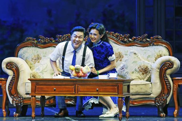 糯冰种翡翠手镯值钱吗上海冰雪翡翠手镯-第5张图片-翡翠网 糯冰种翡翠手镯值钱吗上海冰雪翡翠手镯-第5张图片-翡翠网