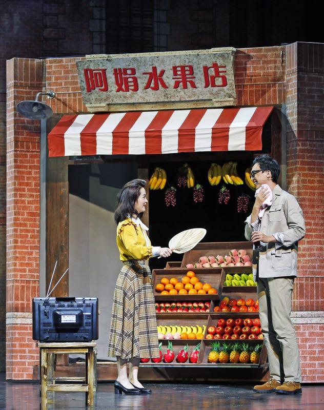 糯冰种翡翠手镯值钱吗上海冰雪翡翠手镯-第7张图片-翡翠网 糯冰种翡翠手镯值钱吗上海冰雪翡翠手镯-第7张图片-翡翠网