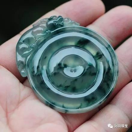 翡翠客服的知识,做翡翠原石怎样才能做好客服-第4张图片-翡翠网 翡翠客服的知识,做翡翠原石怎样才能做好客服-第4张图片-翡翠网