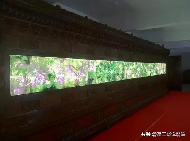 关于百年翡翠的价格的信息-第10张图片-翡翠网 关于百年翡翠的价格的信息-第10张图片-翡翠网