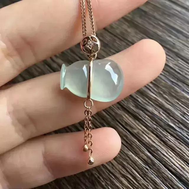 冰种翡翠小佛价格的简单介绍-第5张图片-翡翠网 冰种翡翠小佛价格的简单介绍-第5张图片-翡翠网