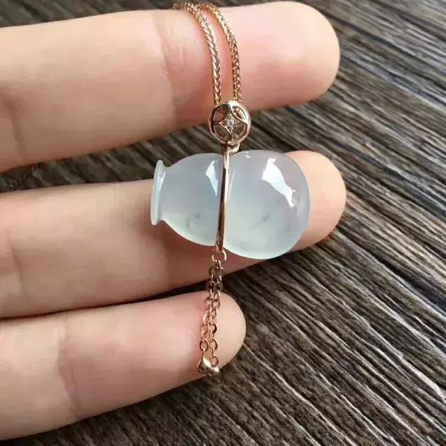 冰种翡翠小佛价格的简单介绍-第7张图片-翡翠网 冰种翡翠小佛价格的简单介绍-第7张图片-翡翠网