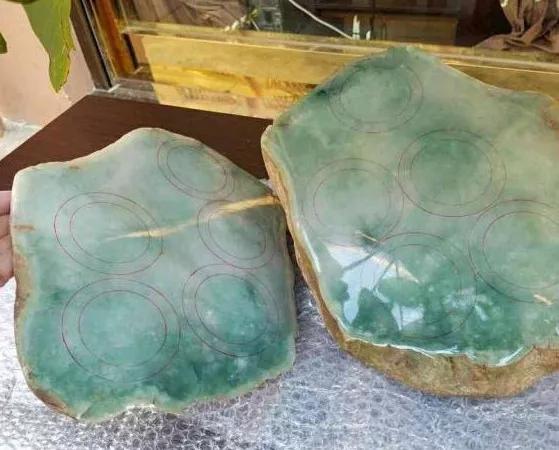 包含晴底飘蓝花翡翠手镯的词条-第2张图片-翡翠网 包含晴底飘蓝花翡翠手镯的词条-第2张图片-翡翠网