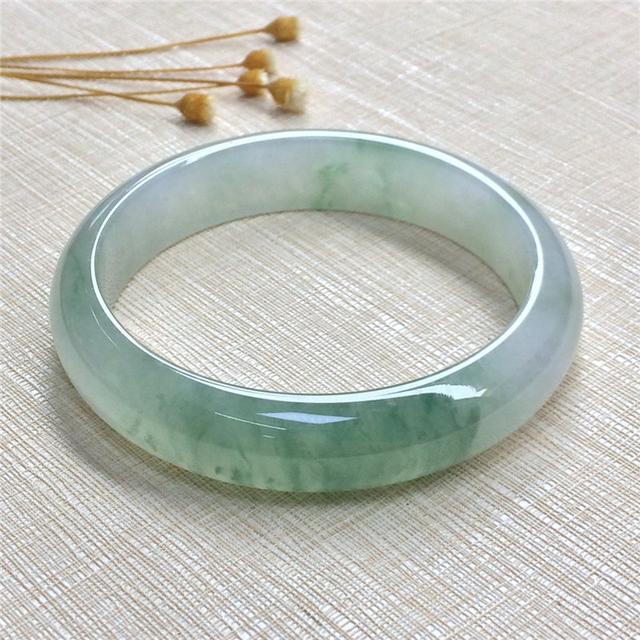 包含晴底飘蓝花翡翠手镯的词条-第5张图片-翡翠网 包含晴底飘蓝花翡翠手镯的词条-第5张图片-翡翠网