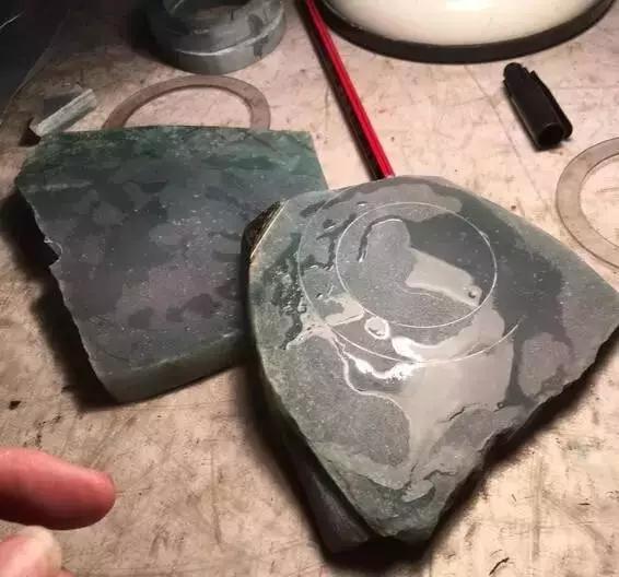 包含雪花棉翡翠牌子价格的词条-第6张图片-翡翠网 包含雪花棉翡翠牌子价格的词条-第6张图片-翡翠网