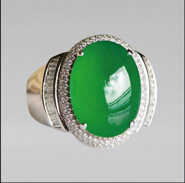 糯种翡翠吊坠价格什么是糯种翡翠-第1张图片-翡翠网 糯种翡翠吊坠价格什么是糯种翡翠-第1张图片-翡翠网