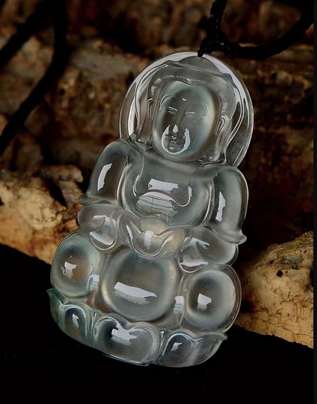 糯种翡翠吊坠价格什么是糯种翡翠-第9张图片-翡翠网 糯种翡翠吊坠价格什么是糯种翡翠-第9张图片-翡翠网