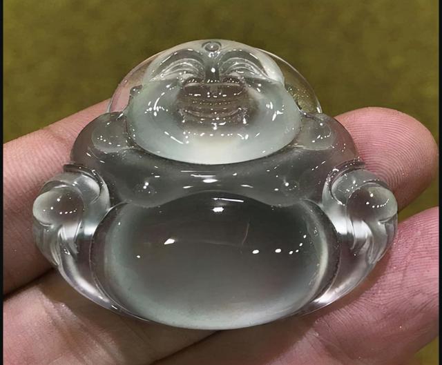 糯种翡翠吊坠价格什么是糯种翡翠-第10张图片-翡翠网 糯种翡翠吊坠价格什么是糯种翡翠-第10张图片-翡翠网