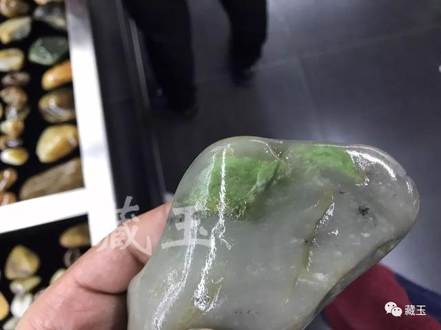 翡翠原石白玉买和田玉原石-第10张图片-翡翠网 翡翠原石白玉买和田玉原石-第10张图片-翡翠网