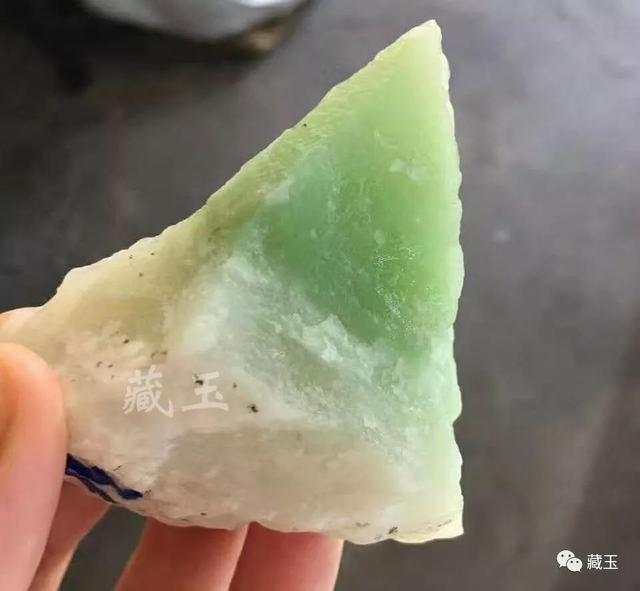 翡翠原石白玉买和田玉原石-第14张图片-翡翠网 翡翠原石白玉买和田玉原石-第14张图片-翡翠网