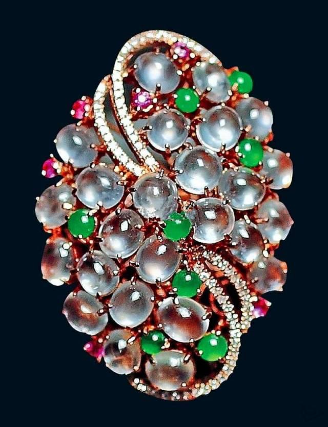 18k镶嵌翡翠马眼戒指翡翠马眼价格-第4张图片-翡翠网 18k镶嵌翡翠马眼戒指翡翠马眼价格-第4张图片-翡翠网