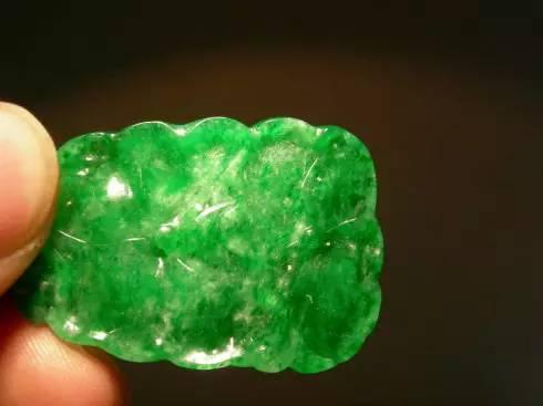 18k镶嵌翡翠马眼戒指翡翠马眼价格-第8张图片-翡翠网 18k镶嵌翡翠马眼戒指翡翠马眼价格-第8张图片-翡翠网