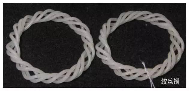 18k镶嵌翡翠马眼戒指翡翠马眼价格-第37张图片-翡翠网 18k镶嵌翡翠马眼戒指翡翠马眼价格-第37张图片-翡翠网