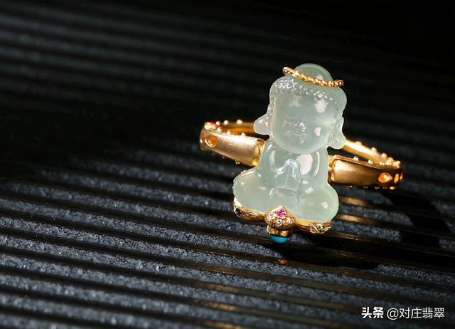 宝宝佛翡翠什么价格玉的宝宝佛有什么讲究-第4张图片-翡翠网 宝宝佛翡翠什么价格玉的宝宝佛有什么讲究-第4张图片-翡翠网